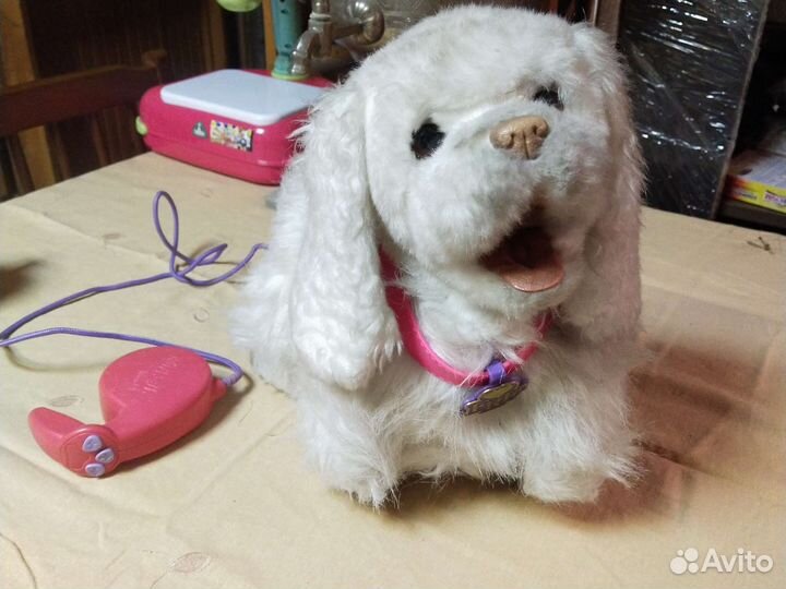 Собака игрушечная на пульте