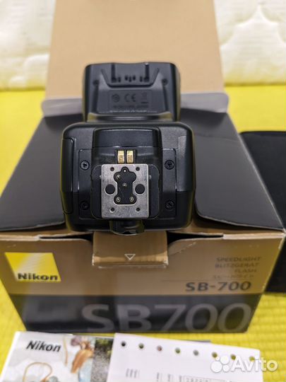 Nikon speedlight sb 700