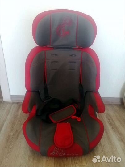 Детское авто кресло
