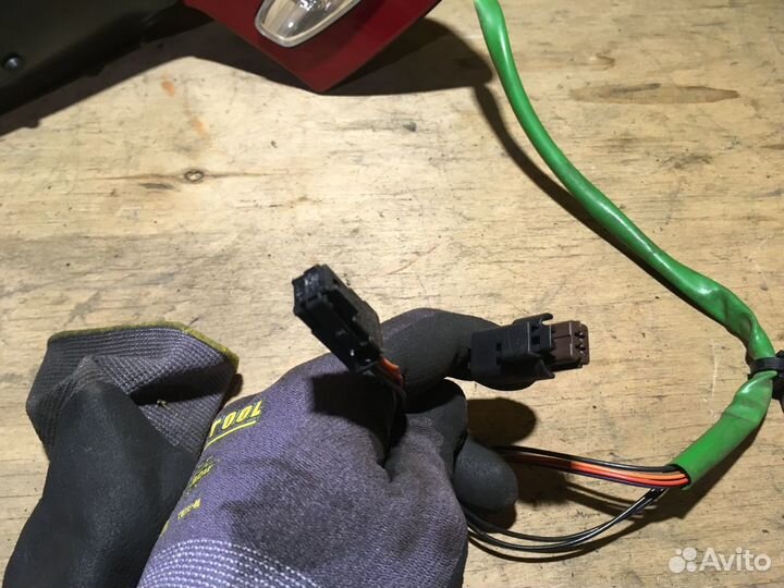 Зеркало правое Пежо 308