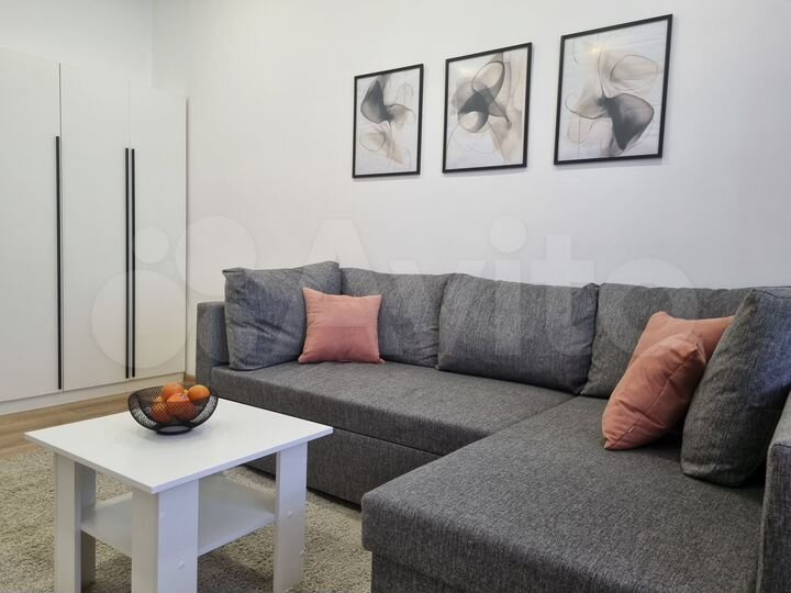 2-к. квартира, 55 м², 13/17 эт.