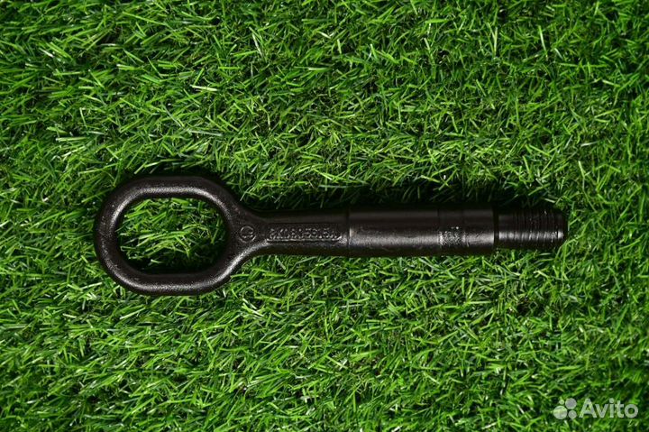 Крюк буксировочный Audi Q5 FY бензин 2020