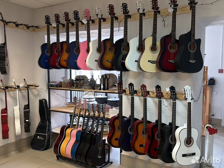 Гитара новая