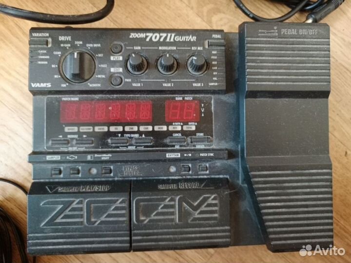 Гитарный процессор Zoom 707 II