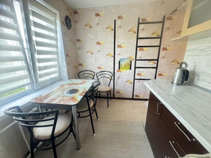 2-к. квартира, 50 м², 2/5 эт.