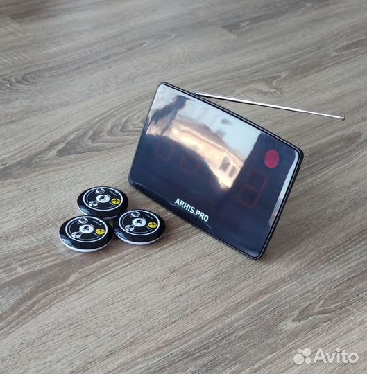 Кнопка вызова персонала или официанта с табло