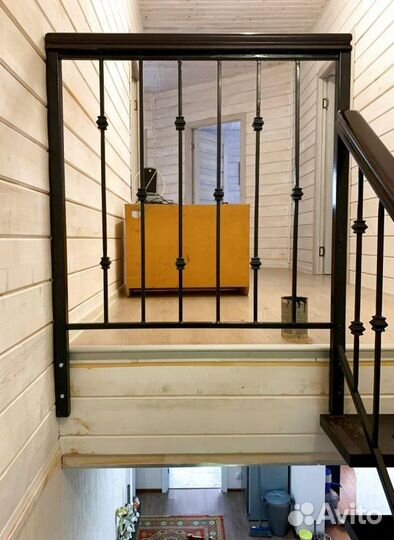 Лестницы г-образные