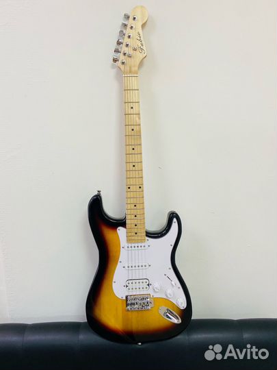 Электрогитара Fabio ST200 SB S/S/H