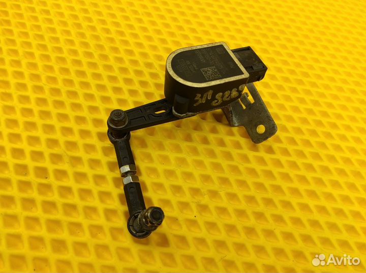 Датчик дорожного просвета задний правый Bmw 523I