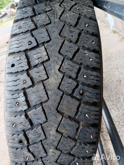 Nokian Tyres Hakkapeliitta 2 205/100 R16C