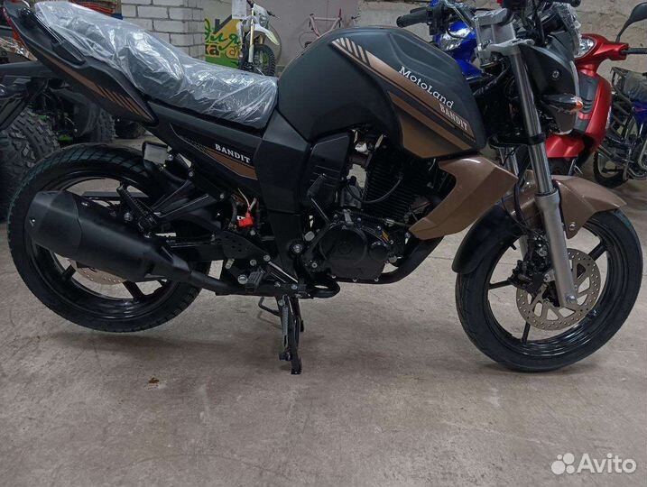 Мотоцикл Motoland bandit 250 коричневый