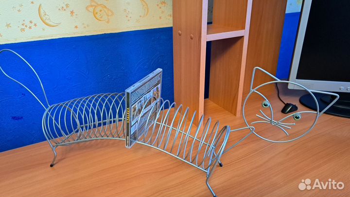 Подставка под музыкальные и видео диски