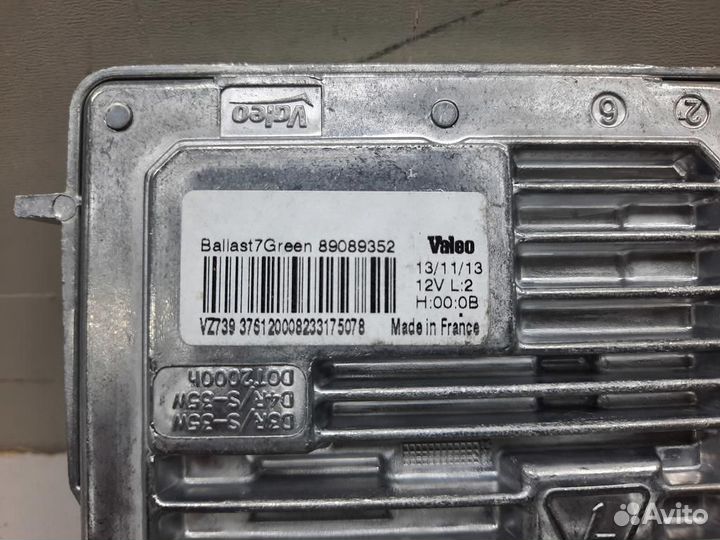 Блок розжига фары правой range rover 4 L90020948