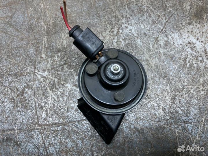 Сигнал клаксон Audi A4 универсал caga 2008