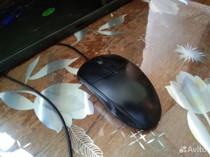 Компьютер с монитором + клавиатура и мышь подарок