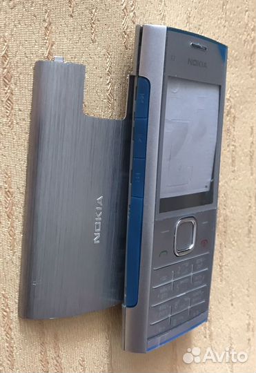 Nokia X2-00 корпус с клавиатурой серебро
