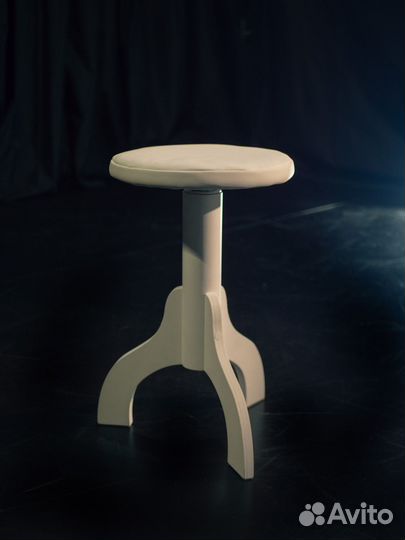 Стул винтовой для пианино фортепиано