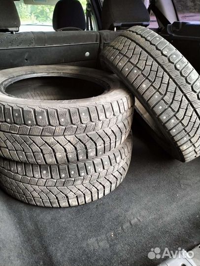 Viatti Brina Nordico V-522 195/60 R15