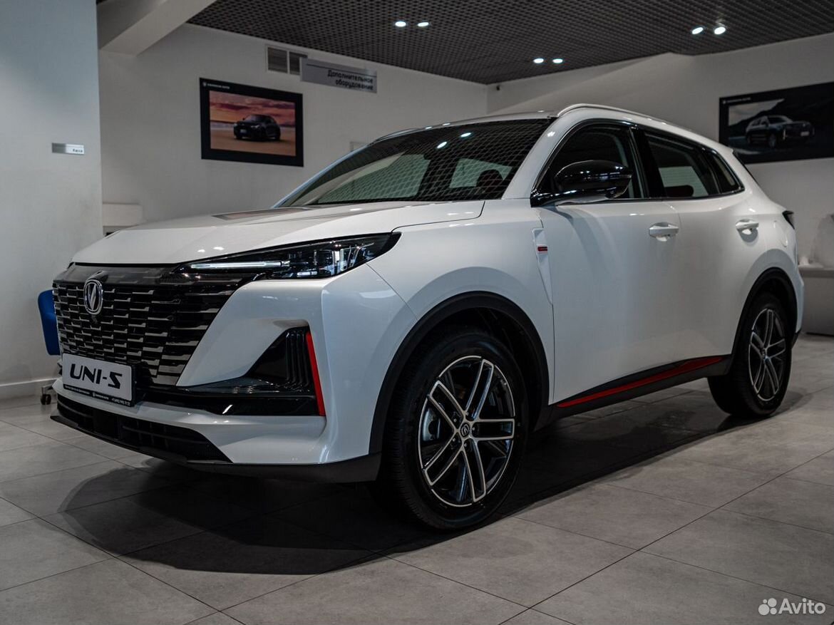 Changan UNI-S 1.5 AMT, 2025