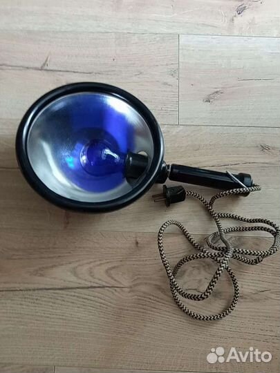 Ультрафиолетовая лампа