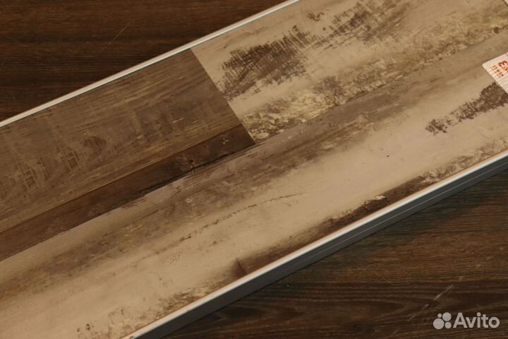 Кварц виниловый ламинат