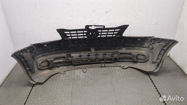 Бампер передний Volkswagen Caddy, 2005