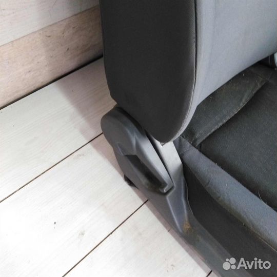 Сиденье переднее Kia Rio II