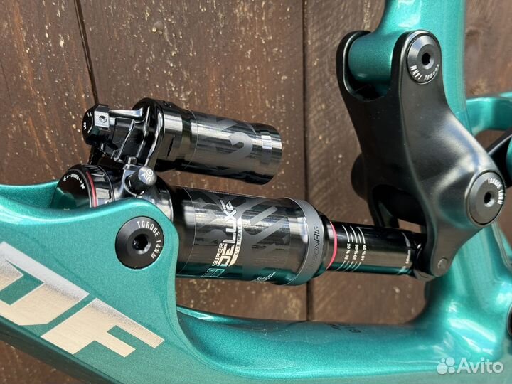 Рама карбоновая Nukeproof Giga Carbon 297 M