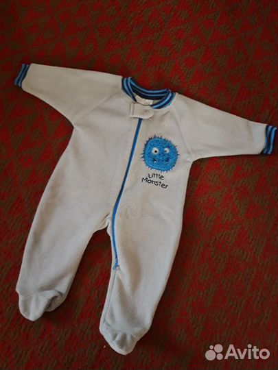 Вещи для мальчика до года