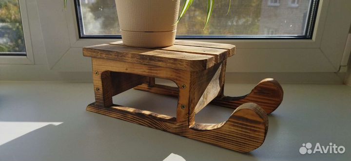 Сани из натурального дерева