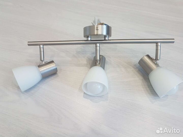 Светильник потолочный