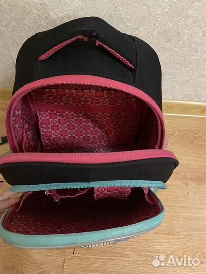 Рюкзак школьный