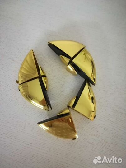 Стеклянная полочка и держатель