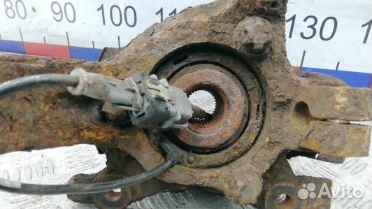 Ступица передняя правая opel astra H (MML09N901)