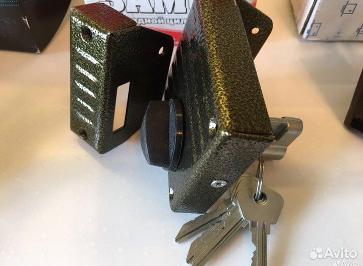 Замки накладные. Новые