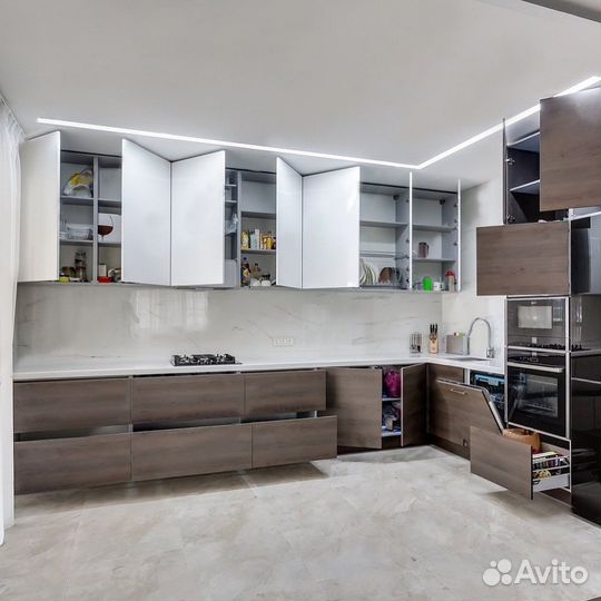 Кухня без ручек (цена за весь гарнитур) ксп:40152