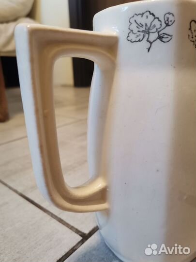 Кувшин фарфоровый, Рига