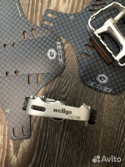 Педали и крылья для велосипеда