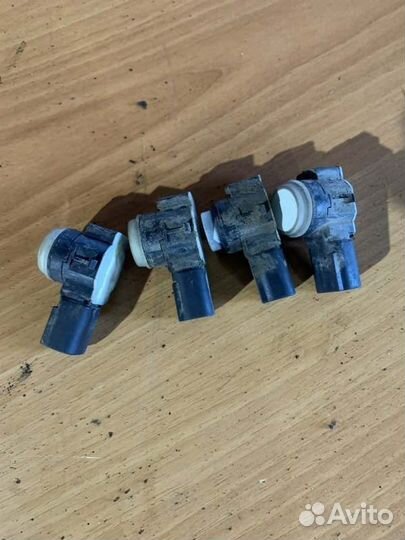 Датчик парктроника Peugeot 208 хетчбек 1.6 VTI 16V