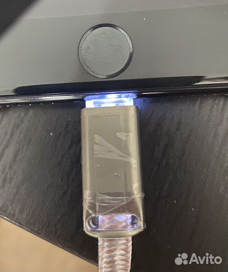 Кабель 1,2м USB lightning с подсветкой светло-розо