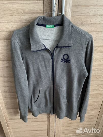 Свитшот и толстовка Benetton