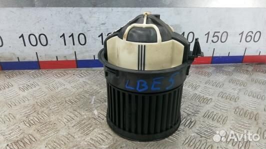 Моторчик печки peugeot 308 1 (LBE05KK01)