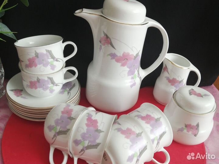 Чайный сервиз. 6 персон. Новый