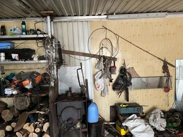 Гараж, > 30 м²