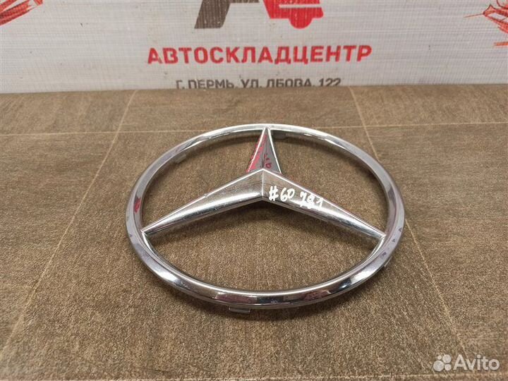 Эмблема передняя Mercedes GL X166 с 2012-2015 г