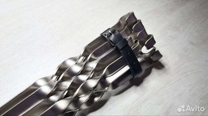 Крепление для полок