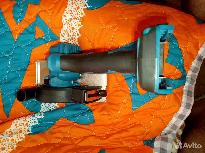 Аккамуляторная мини ушм