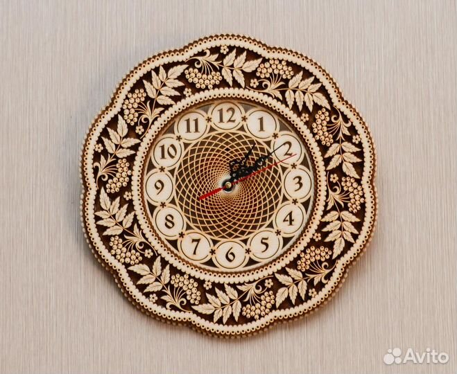 Часы деревянные большие круглые 