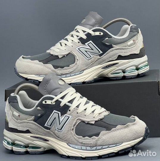 Новый цвет New Balance 2002R