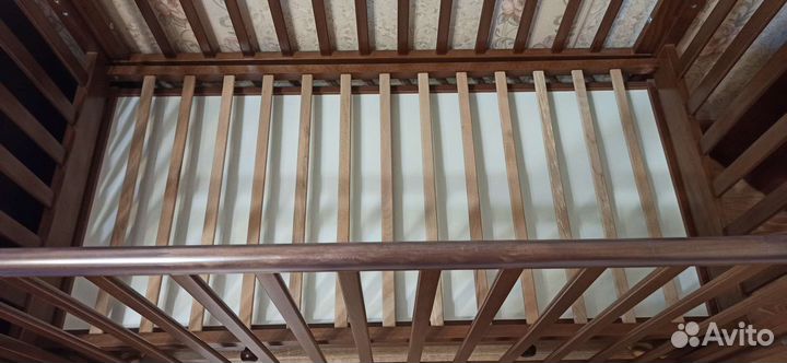 Детская кровать и комод Гандылян